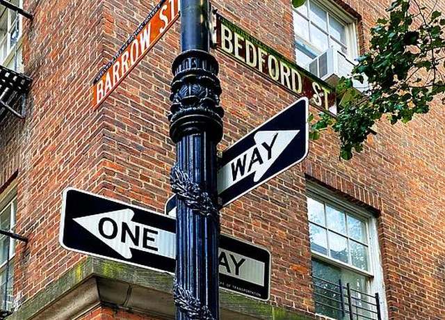 Property at 78 Bedford St Ph -C, New York City, NY 10014, 2 beds, 1 bath