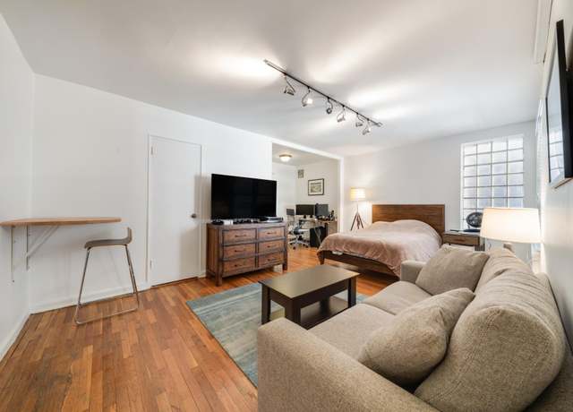 Property at 54 E 8th St Unit 6-L, New York City, NY 10003, 1 bath