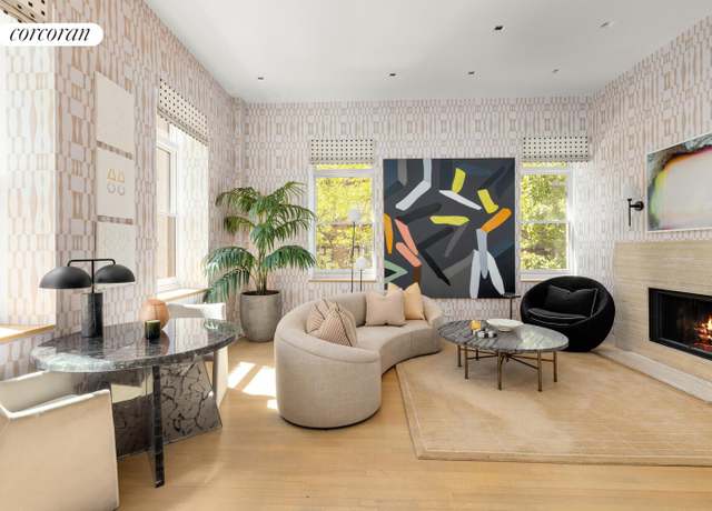 Property at 7 Gramercy Park W Unit 2C, New York City, NY 10003, 2 beds, 2.5 baths
