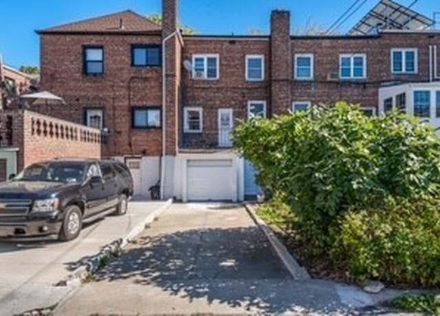 Property at 31-14 77th St, New York City, NY 11370, 3 beds, 2 baths
