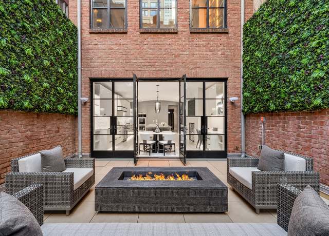 Property at 34 E 62nd St, New York City, NY 10065, 5 beds, 7 baths