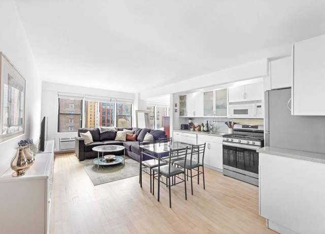 Property at 245 E 24th St Unit 11K, New York City, NY 10010, 1 bath