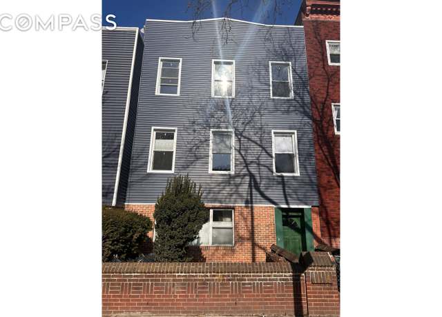 Property at 131 Java St, Brooklyn, NY 11222, 8 beds, 3 baths