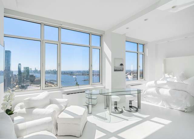 Property at 635 W 42nd St Unit 45G, New York City, NY 10036, 1 bed, 1 bath