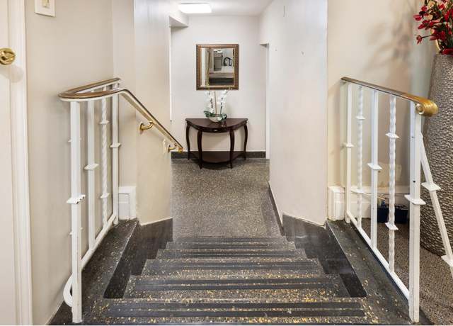 Property at 895 Park Ave Unit 1B, New York City, NY 10075, 1 bed, 1.5 baths