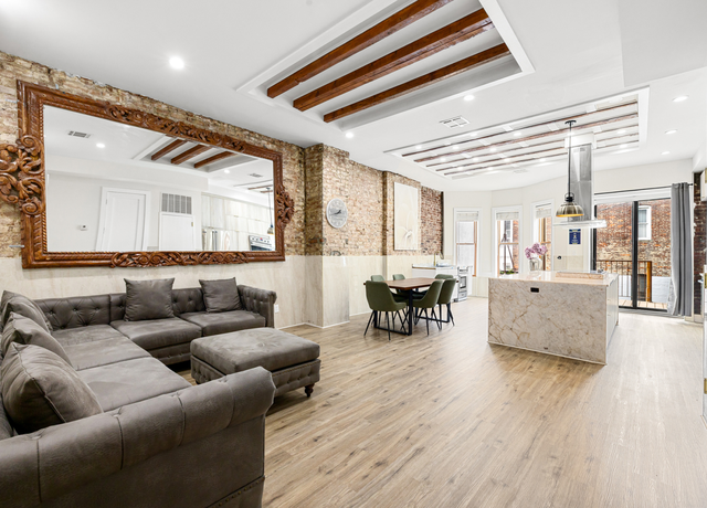Property at 294 Albany Ave, Brooklyn, NY 11213, 7 beds, 5.5 baths