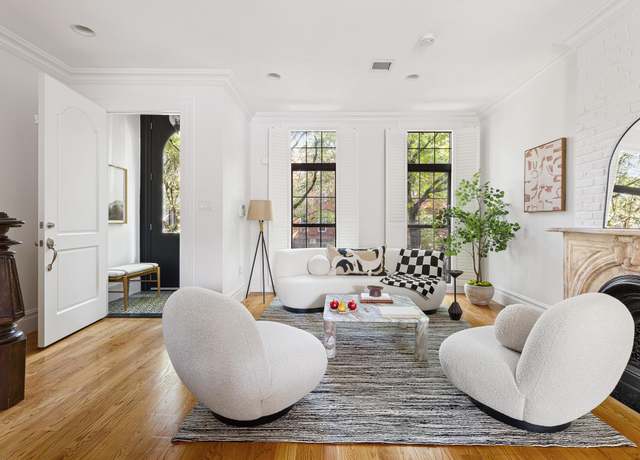 Property at 358 Gates Ave, Brooklyn, NY 11216, 6 beds, 5.5 baths