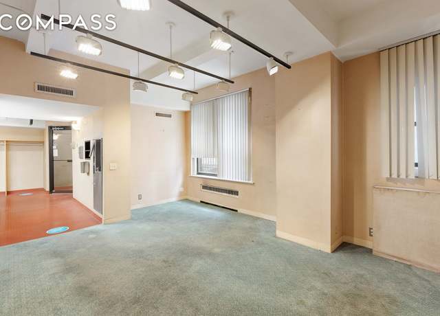 Property at 47 E 88th St #1, New York City, NY 10128, 1 bath