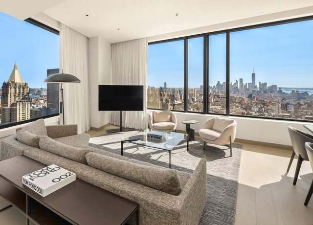 Property at 25 W 28th St Ph 43A, New York City, NY 10001, 2 beds, 2.5 baths