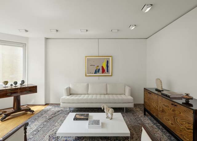 Property at 880 5th Ave Unit 10A, New York City, NY 10021, 2 beds, 2 baths