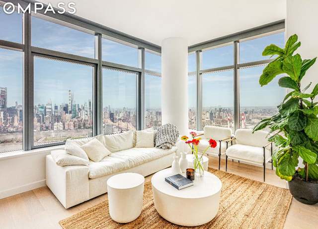 Property at 3 Court Sq W Ph 202, New York City, NY 11101, 2 beds, 2 baths