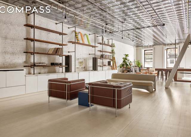 Property at 49 Howard St Unit 4S, New York City, NY 10013, 1 bath
