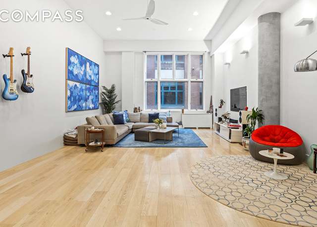 Property at 125 E 12th St Unit 1E, New York City, NY 10003, 3 beds, 2.5 baths
