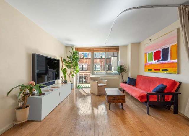 Property at 520 W 23rd St Unit 8B, New York City, NY 10011, 2 beds, 2 baths