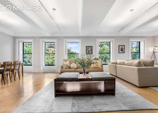 Property at 182 W 82nd St Unit 4E, New York City, NY 10024, 4 beds, 3.5 baths
