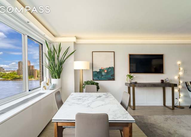 Property at 530 E 72nd St Unit 7C, New York City, NY 10021, 2 beds, 1.5 baths