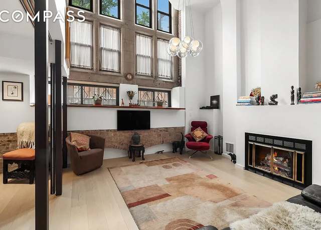 Property at 248 E 31st St Unit 1D, New York City, NY 10016, 2 beds, 2.5 baths