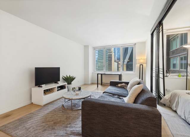 Property at 322 W 57th St Unit 18J, New York City, NY 10019, 1 bed, 1 bath