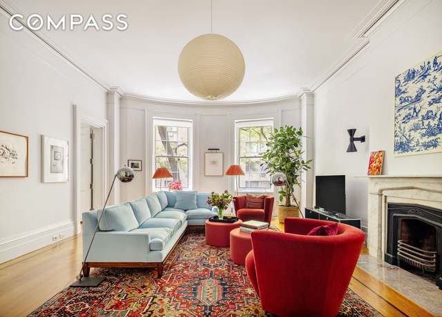 Property at 9 W 16th St #3, New York City, NY 10011, 2 beds, 2 baths