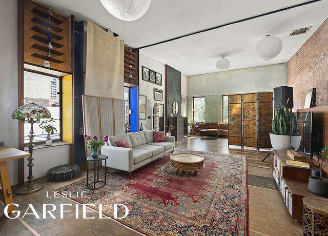 Property at 321 E 6th St, New York City, NY 10003, 8 beds, 8 baths