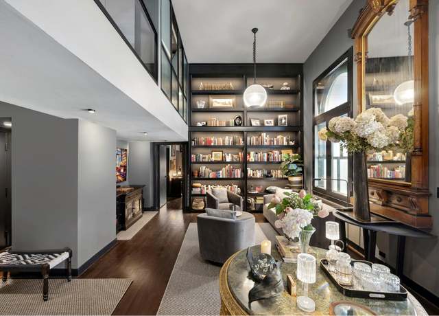 Property at 240 Centre St Unit 2K, New York City, NY 10013, 3 beds, 2.5 baths