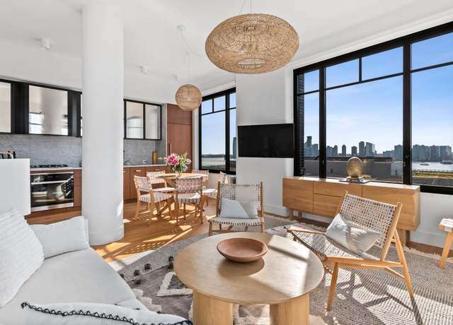 Property at 110 Charlton St Unit 17C, New York City, NY 10014, 2 beds, 2 baths