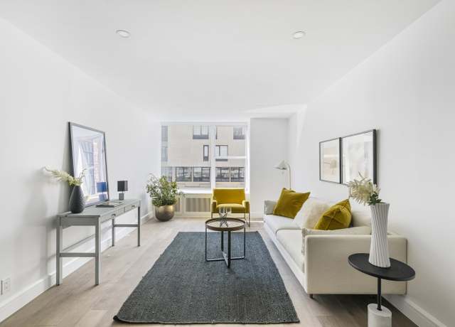 Property at 315 7th Ave Unit 3C, New York City, NY 10001, 1 bed, 1 bath