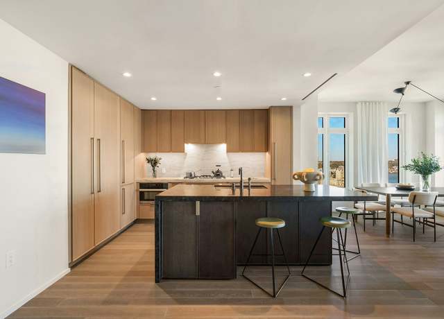 Property at 543 W 122nd St Unit 22A, New York City, NY 10027, 4 beds, 3.5 baths