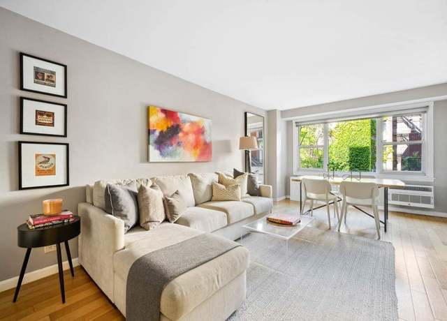 Property at 2 Charlton St Unit 4B, New York City, NY 10013, 1 bed, 1 bath