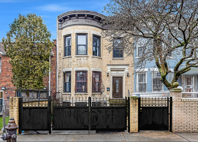 Property at 332 Lefferts Ave, Brooklyn, NY 11225, 4 beds, 3.5 baths