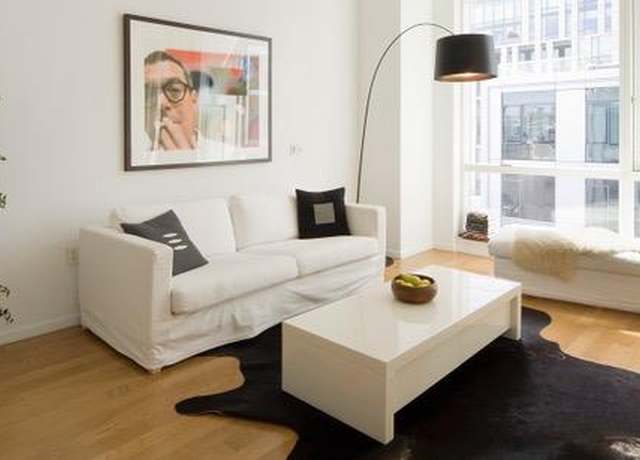 Property at 200 Chambers St Unit 4R, New York City, NY 10007, 1 bed, 1 bath