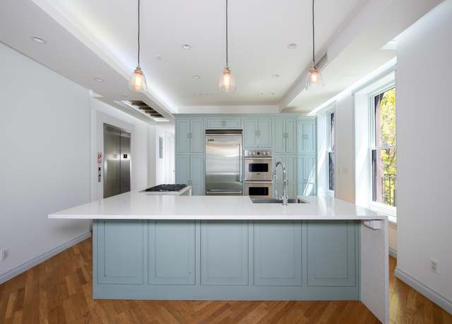 Property at 461 Washington Ave #3, Brooklyn, NY 11238, 2 beds, 2 baths