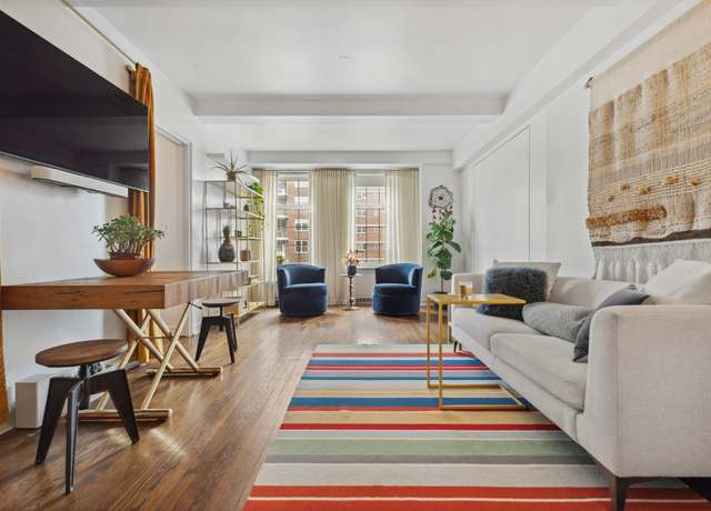 Property at 405 W 23rd St Unit 12C, New York City, NY 10011, 1 bath