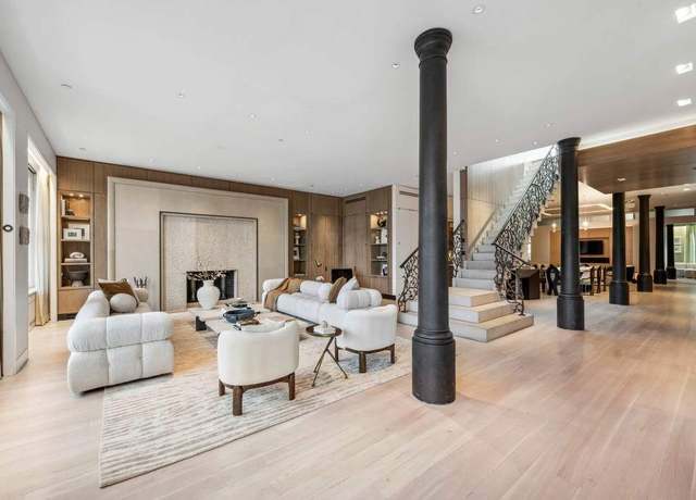 Property at 45 Walker St, New York City, NY 10013, 4 beds, 4.5 baths