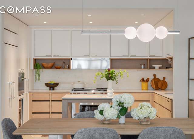 Property at 250 W 96th St Unit 8A, New York City, NY 10025, 4 beds, 4.5 baths