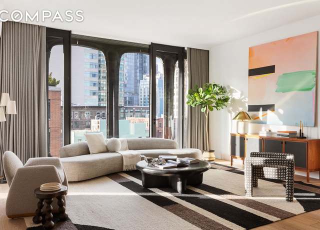 Property at 325 W Broadway Unit 7B, New York City, NY 10013, 4 beds, 3.5 baths