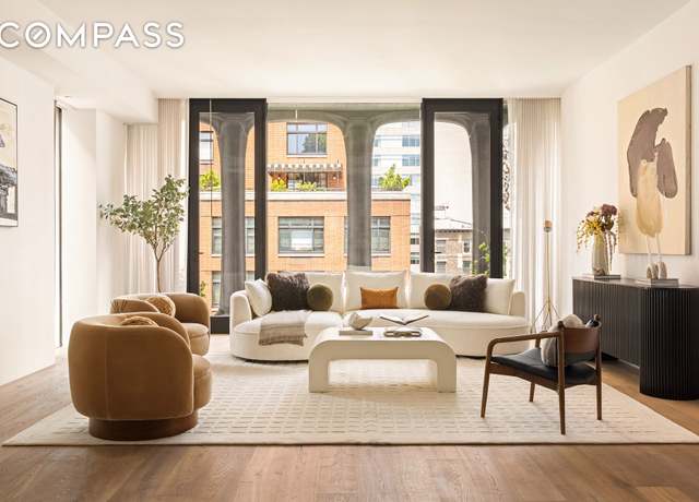 Property at 325 W Broadway Unit 7B, New York City, NY 10013, 4 beds, 3.5 baths