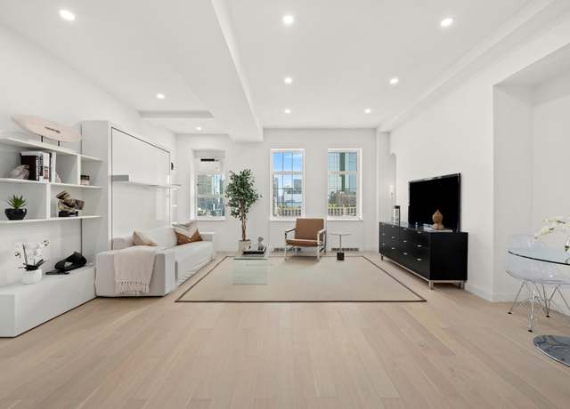 Property at 470 W 24th St Unit 19C, New York City, NY 10011, 1 bath