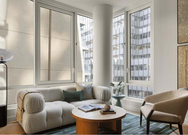 Property at 135 E 47th St Unit 16D, New York City, NY 10017, 1 bed, 1 bath