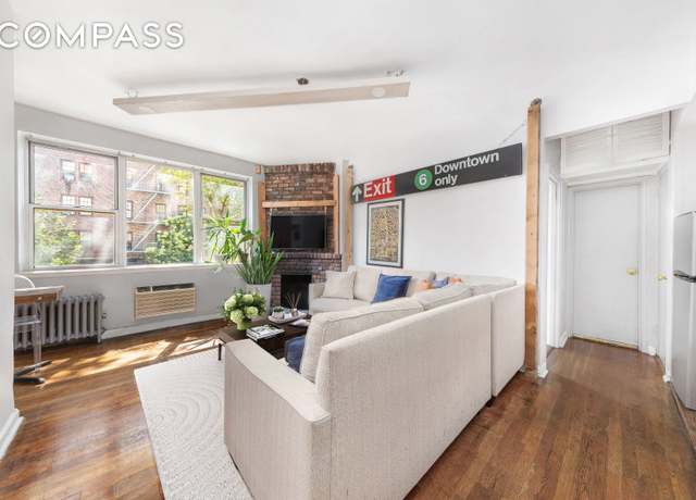 Property at 459 Hudson St Unit 2A, New York City, NY 10014, 1 bed, 1 bath