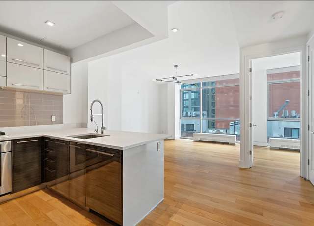 Property at 26-26 Jackson Ave #603, New York City, NY 11101, 1 bed, 1 bath