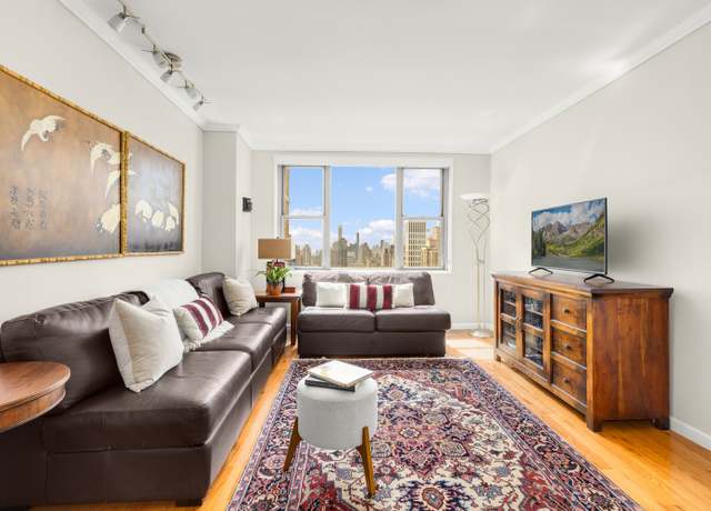 Property at 444 E 86th St Unit PHC, New York City, NY 10028, 1 bed, 1 bath