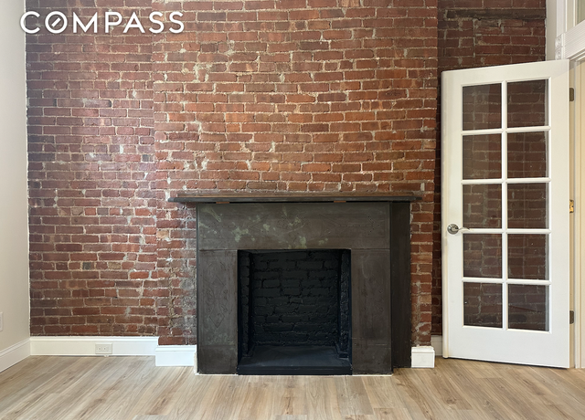 Property at 458 W 57th St Unit 4FE, New York City, NY 10019, 1 bed, 1 bath