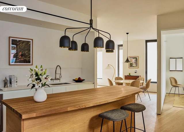 Property at 9 Chapel St Unit 5C, Brooklyn, NY 11201, 2 beds, 2 baths