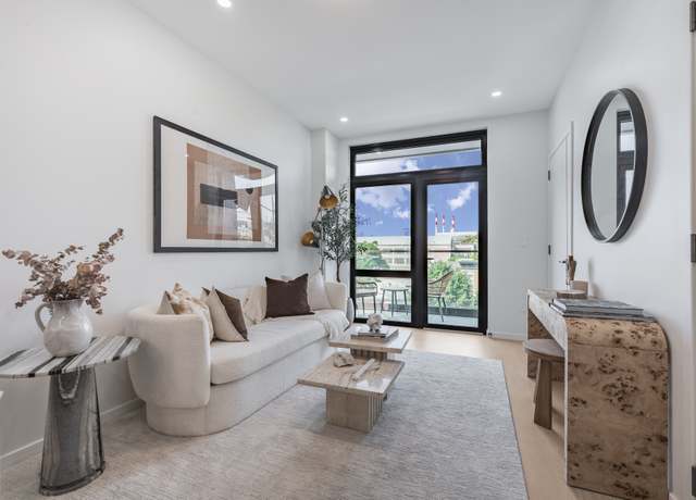 Property at 11-52 44th Dr Unit 3-A, New York City, NY 11101, 1 bed, 1 bath