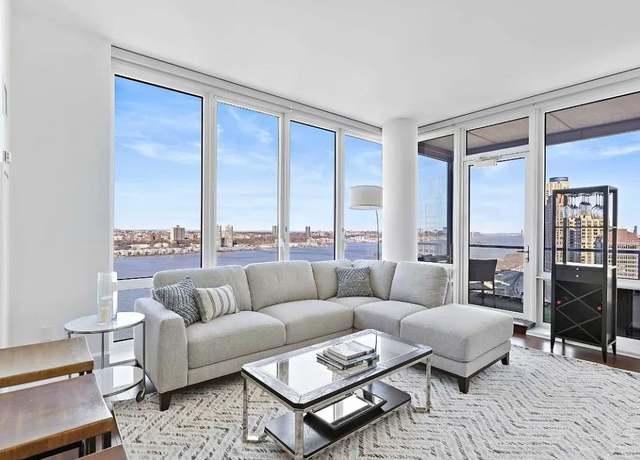 Property at 60 Riverside Blvd #3001, New York City, NY 10069, 3 beds, 3 baths