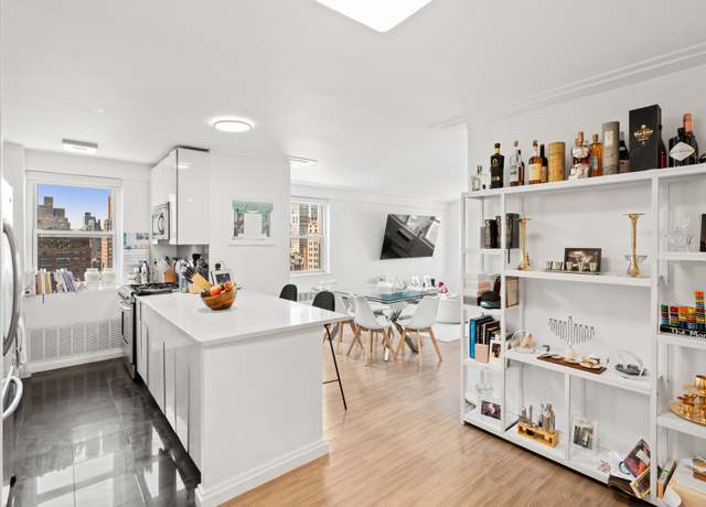 Property at 340 E 80th St Unit 17-D, New York City, NY 10075, 2 beds, 2 baths