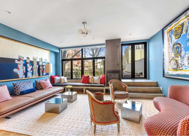 Property at 512 Lorimer St, Brooklyn, NY 11211, 5 beds, 3.5 baths