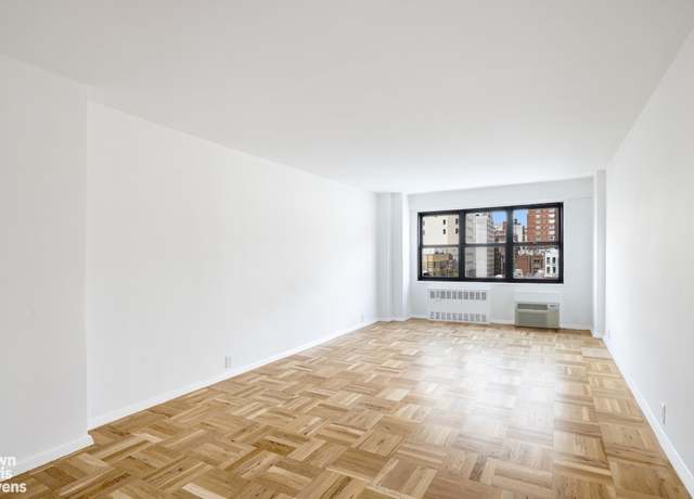 Property at 240 E 76th St Unit 8N, New York City, NY 10021, 1 bed, 1 bath