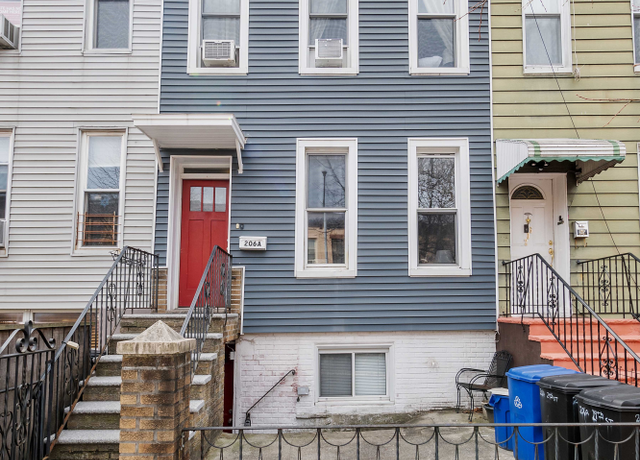 Property at 206A 29th St, Brooklyn, NY 11232, 5 beds, 3 baths